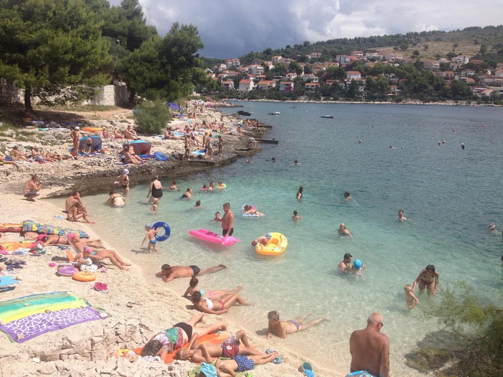 Apartments Horizont Trogir Eksteriør billede